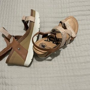 OTBT wedges! Like brand new! Size 6
